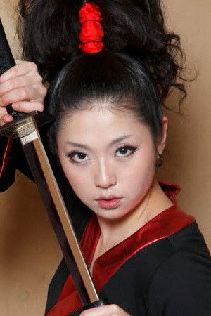 Asami profil kép