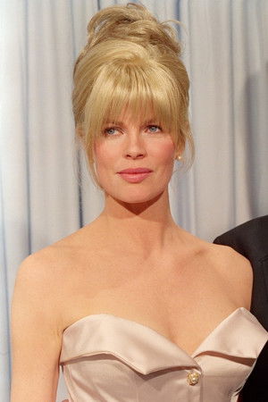 Kim Basinger profil kép