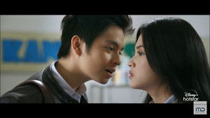 Di Bawah Umur háttérkép