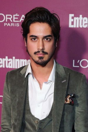Avan Jogia profil kép