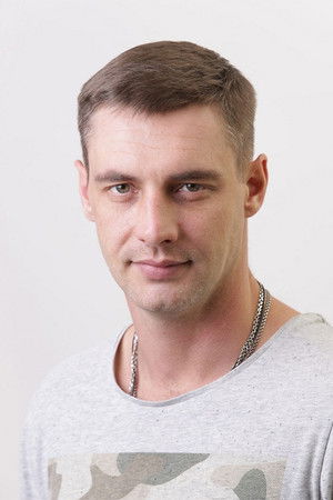 Anton Batyrev profil kép