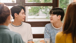 พี่เจตคนกลาง kép