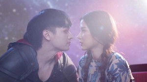 มหัศจรรย์รักข้ามกระดาษ kép