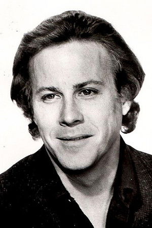 John Heard profil kép