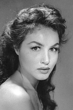 Julie Newmar profil kép