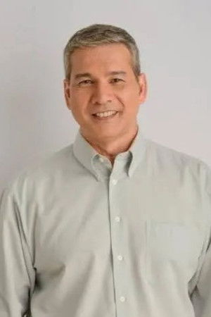 Dennis Roldan