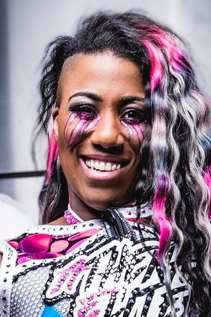 Adrienne Reese profil kép