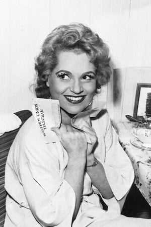 Judy Holliday profil kép