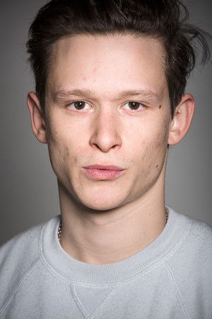 Joel Basman profil kép
