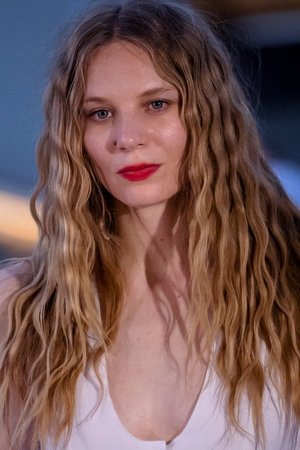 Lilith Stangenberg profil kép