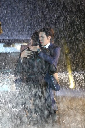 การเกิดใหม่ของดวงดาว poszter
