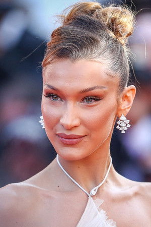 Bella Hadid profil kép