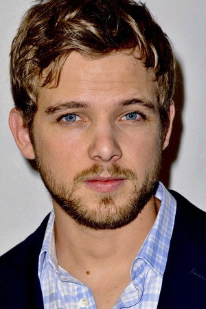 Max Thieriot profil kép