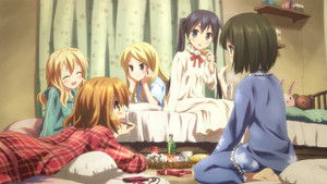 きんいろモザイク Pretty Days háttérkép
