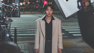 친애하는 X kép