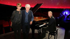 Weihnachtskonzert mit Rolf Zuckowski háttérkép