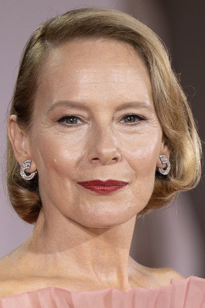 Amy Ryan profil kép