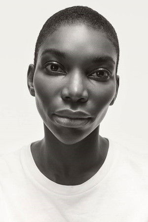 Michaela Coel profil kép