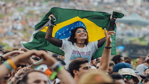 Tomorrowland : 20 ans d'émotions háttérkép