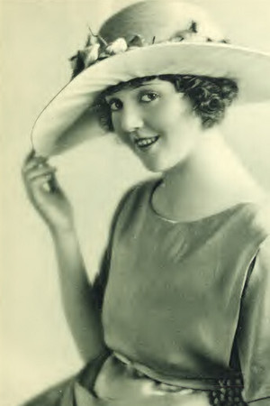 Doris May profil kép