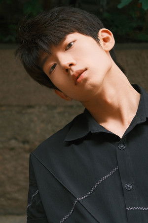 Wu Junting profil kép