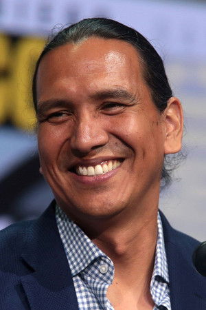 Eric Schweig profil kép