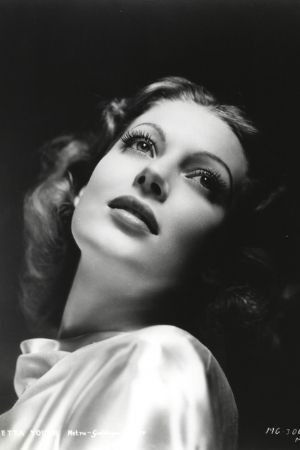 Loretta Young profil kép