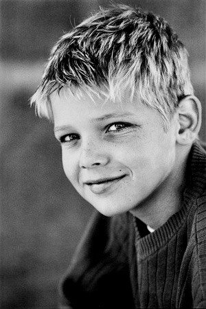 Max Thieriot profil kép