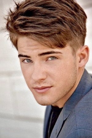 Cody Christian profil kép